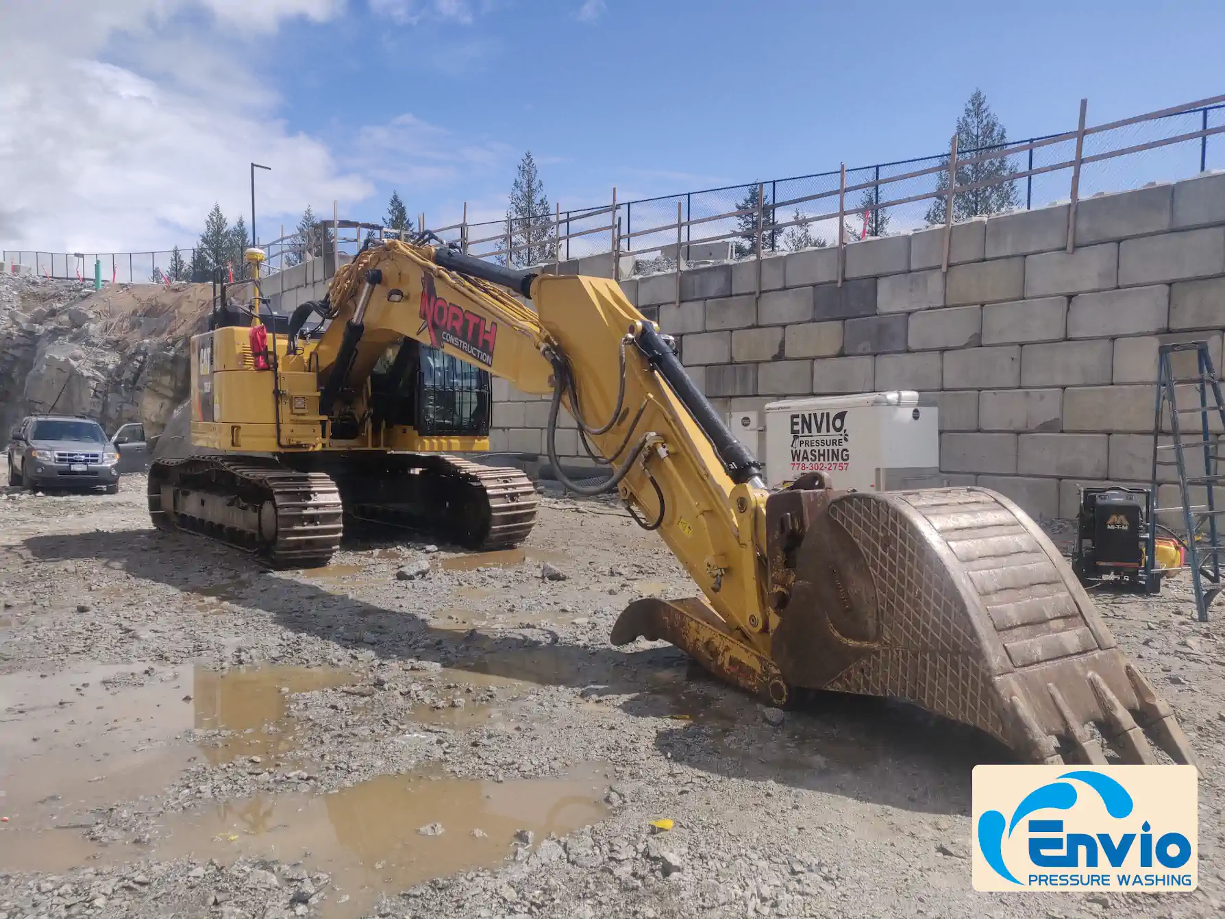 Large excavator cleaning and degreasing after